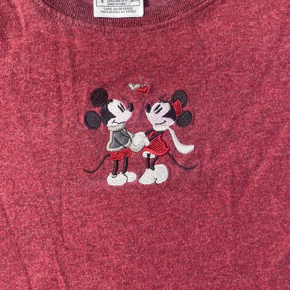 Disney Tops - Disney Long Sleeve tee
